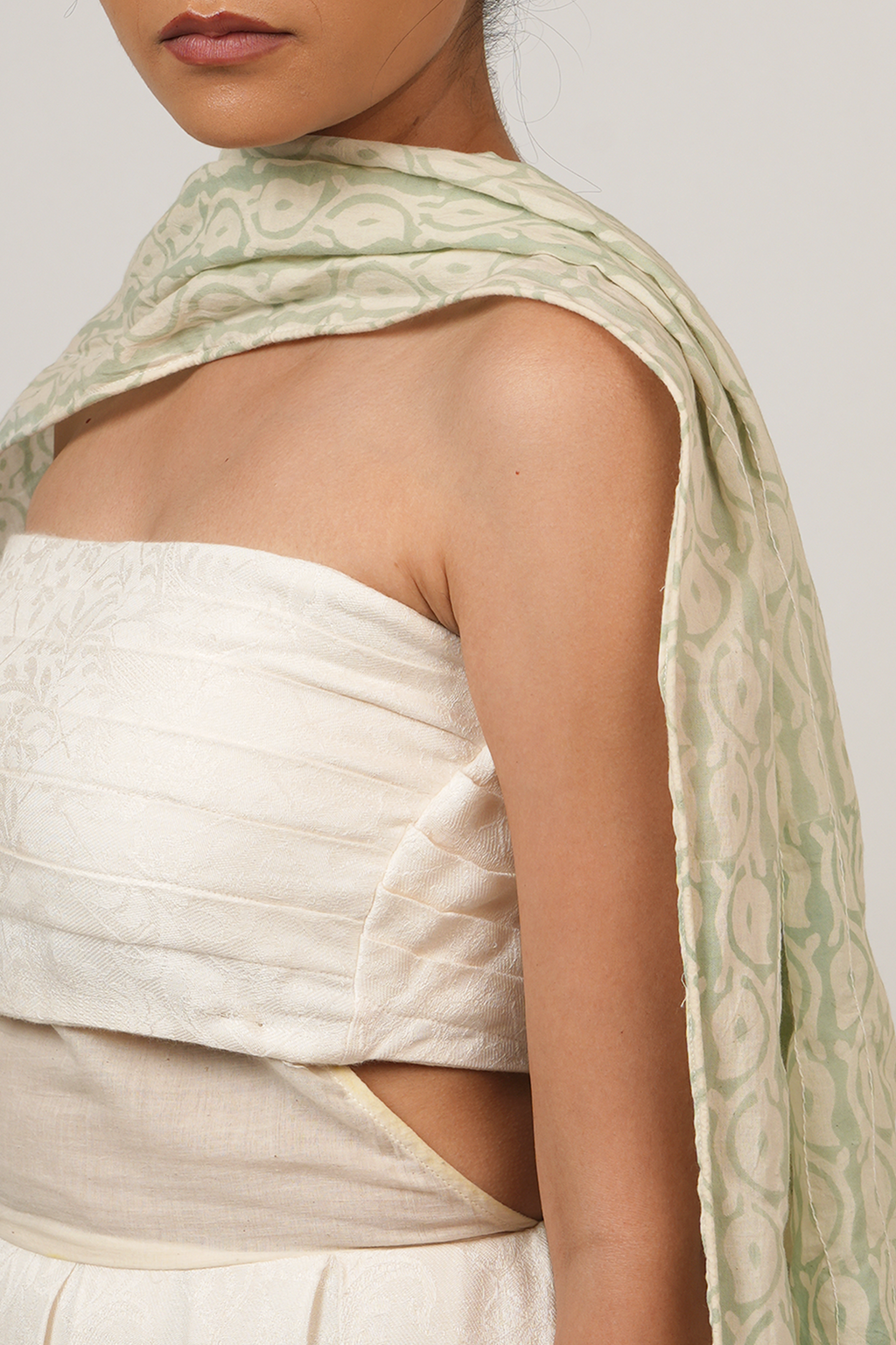 Manjari Dupatta